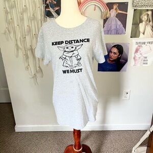 Gildan Gray T-Shirt with Bold Text